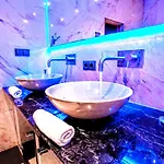 דירה Luxury Penthouse *